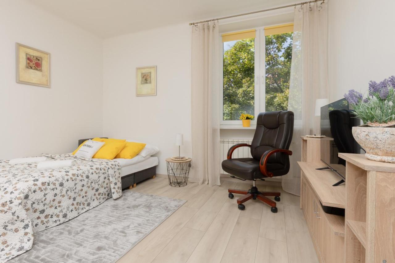 Raclawicka Cozy Studio Apartment By Noclegi Renters Warszawa Zewnętrze zdjęcie