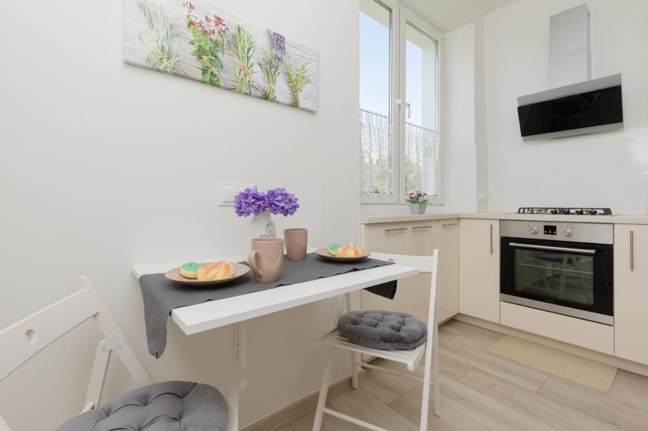 Raclawicka Cozy Studio Apartment By Noclegi Renters Warszawa Zewnętrze zdjęcie